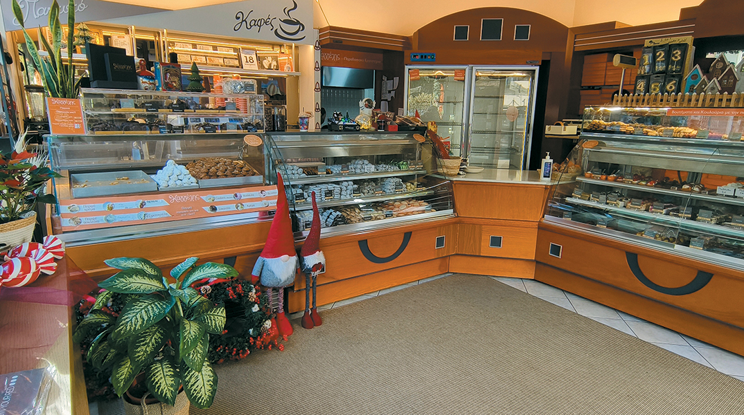 Ζαχαροπλαστείο Καγγέλης: Τα γλυκά που έγιναν θρύλος!