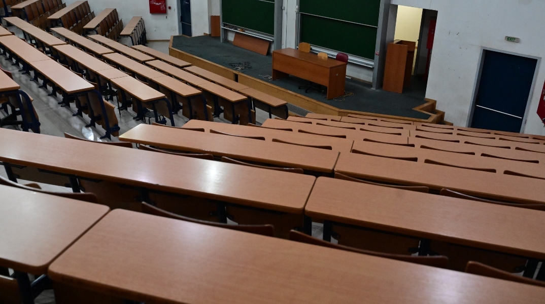 η Ελλάδα αναδεικνύεται έτσι ως εκπαιδευτικός και πολιτισμικός κόμβος της Νοτιοανατολικής Ευρώπης