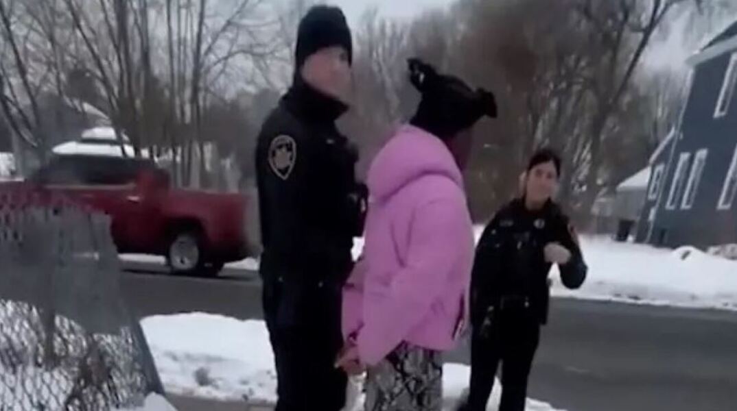 astynomikoi-nea-yorki-syllipsi