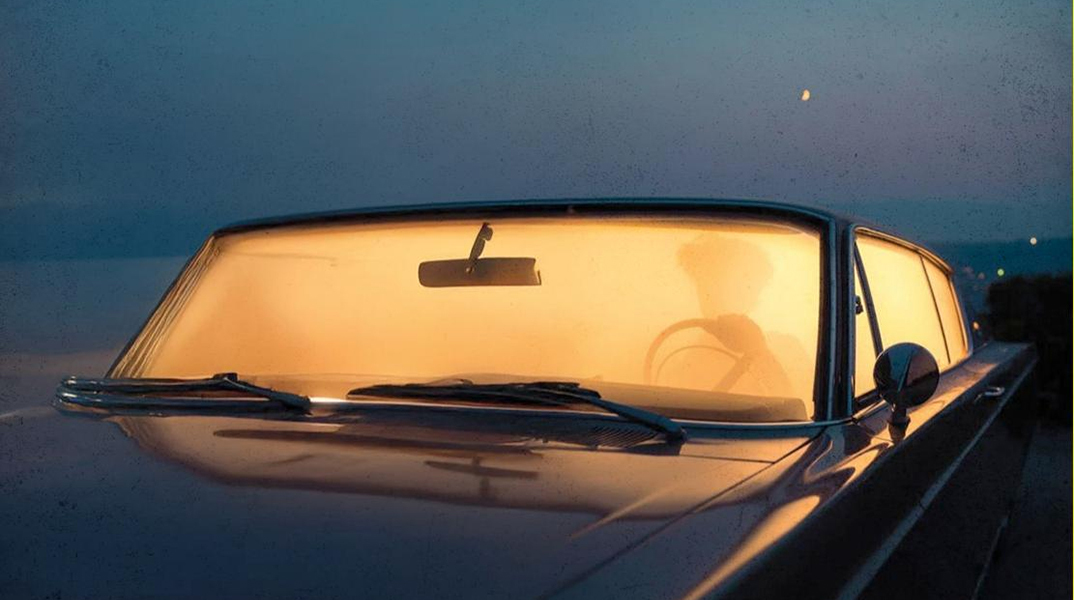 «Όσο κρατάει το ταξί» της Λενιώς Αναστασίου στο Θέατρο Αυλαία