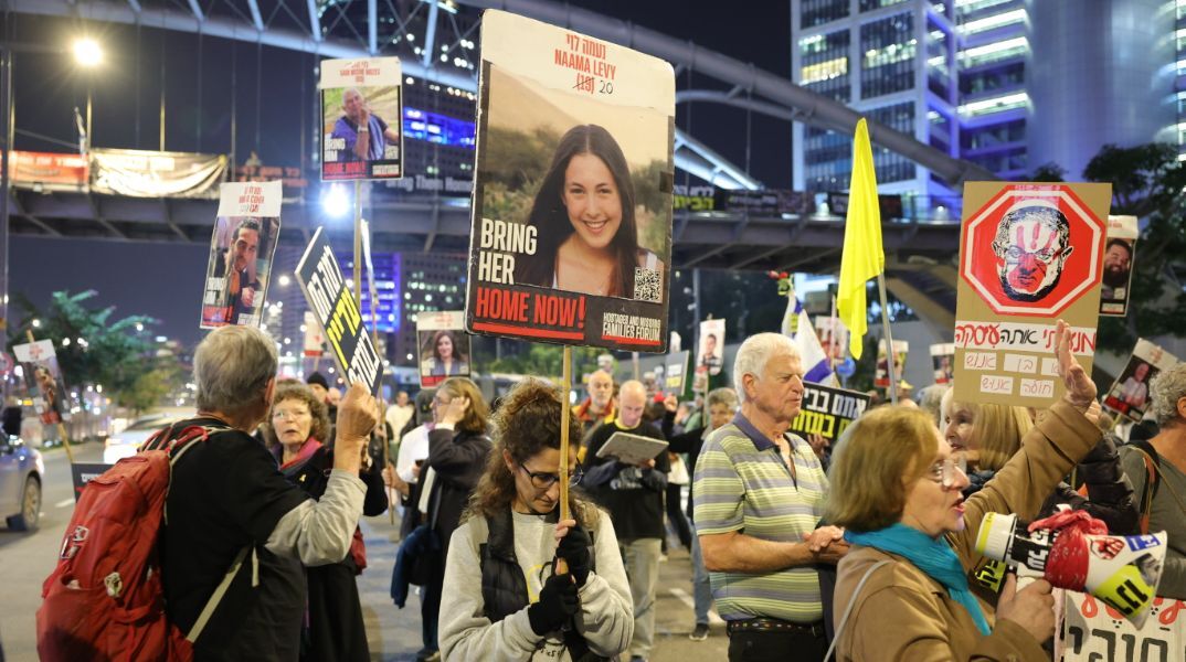 Στον «αέρα» η εκεχειρία: Δεν ξεκινά αν δεν μας δώσουν λίστα με ομήρους, λέει ο Νετανιάχου