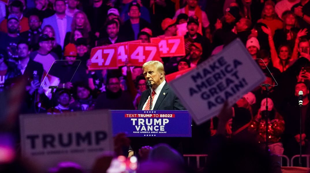 Ντόναλντ Τραμπ: Θα υπογράψει διάταγμα που θα αναγνωρίζει την ύπαρξη «μόνο δύο φύλων»