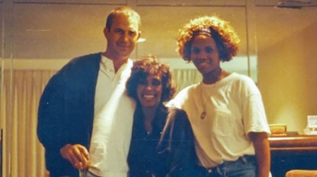 Ο Κέβιν Κόστνερ θυμάται τη φιλία με την Γουίτνεϊ Χιούστον - Ο έκλεισε τα 70 του - Είχαν συμπρωταγωνιστήσει στην ταινία «Bodyguard» του 1992 