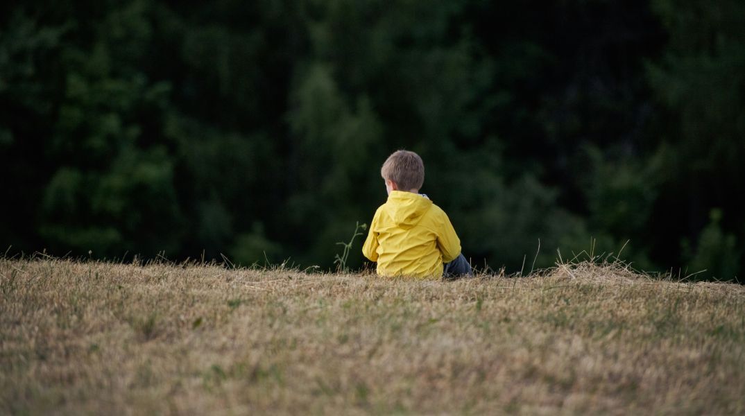 Φλώρινα: 13χρονος κατηγορείται ότι βίαζε το 6χρονο ξάδερφάκι του
