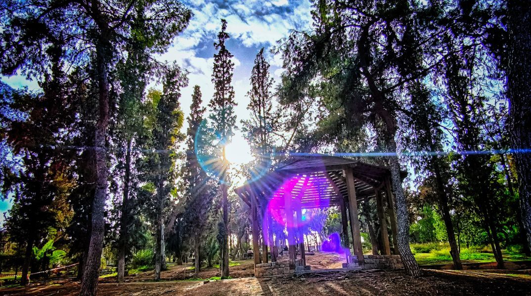 Ηλιόλουστος ο καιρός την Πέμπτη - Σε ποιες περιοχές θα έχει συννεφιά