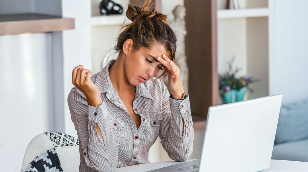 Ψηφιακή Κάρτα Εργασίας: Πάνω από 815.000 περισσότερες καταγεγραμμένες υπερωρίες το 2024 