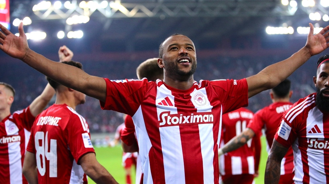 Αγιούμπ Ελ Κααμπί: Ο κηπουρός από τη Καζαμπλάνκα έγραψε ιστορία με τον Ολυμπιακό