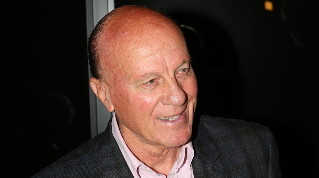 Μίμης Δομάζος