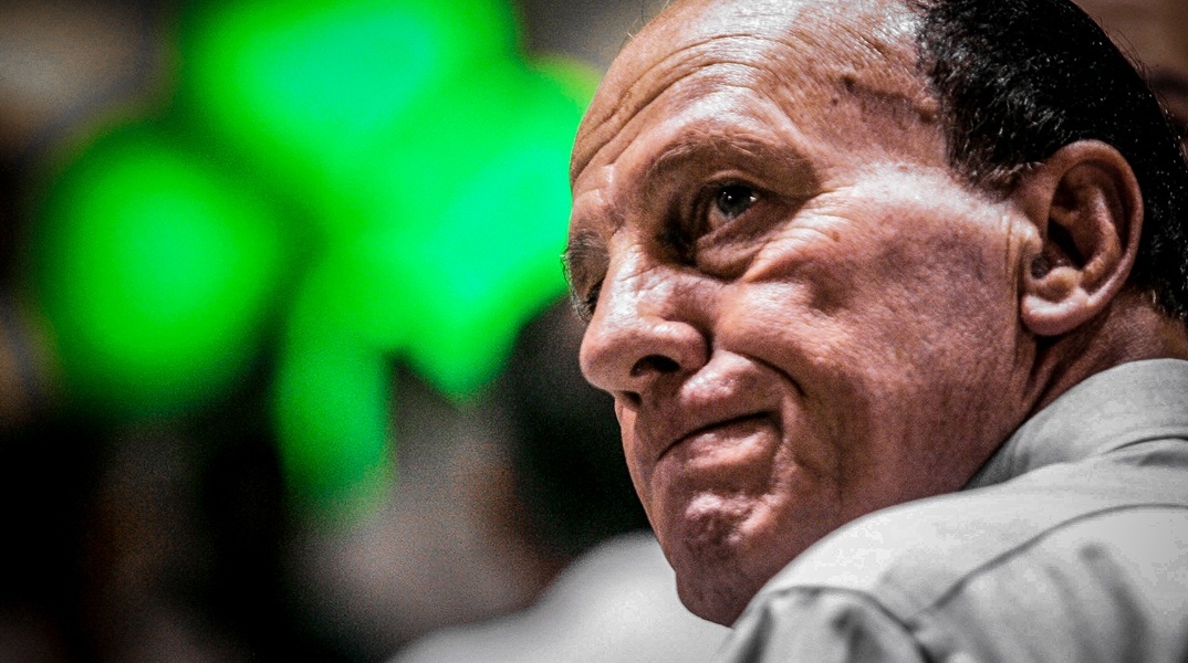 Μίμης Δομάζος