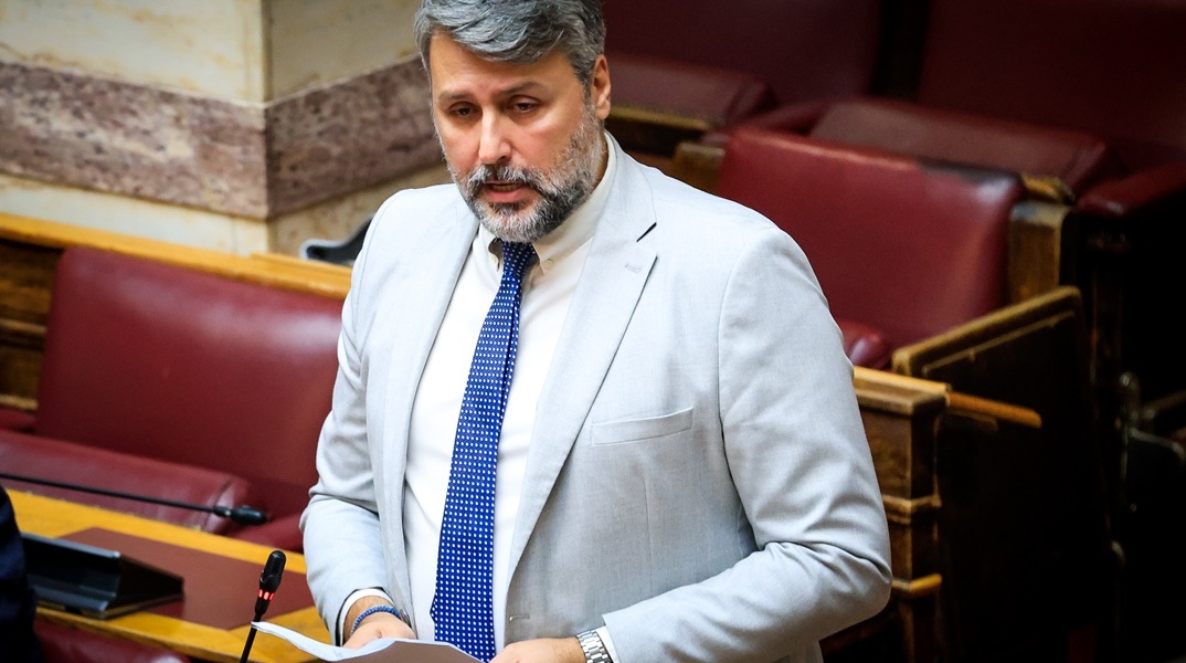 Γιάννης Καλλιάνος