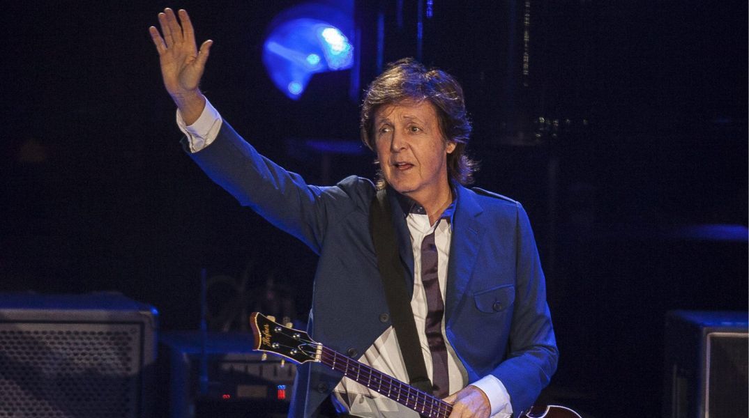 Η τεχνητή νοημοσύνη μπορεί να «κατακλέψει» τους καλλιτέχνες, προειδοποιεί ο Πολ ΜακΚάρτνεϊ - Με αφορμή την πρόταση αναθεώρησης του νόμου πνευματικών δικαιωμάτων