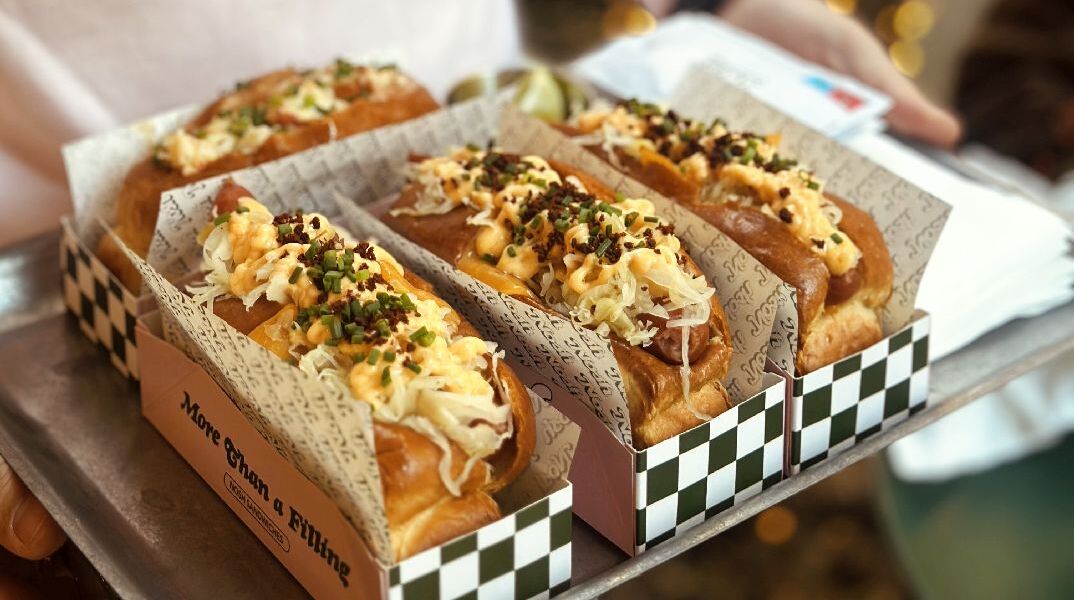 Nosh, Κολωνάκι