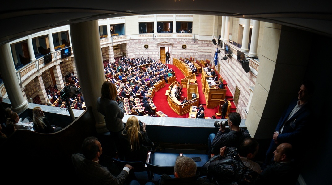Στιγμιότυπο από τα θεωρία από την ψηφοφορία για την εκλογή Προέδρου της Δημοκρατίας