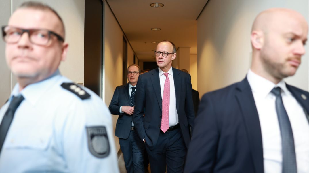 Γερμανία: Διχάζει τα πολιτικά κόμματα το νομοσχέδιο που κατέθεσε η Χριστιανική Ένωση (CDU/CSU) για τον περιορισμό της μετανάστευσης