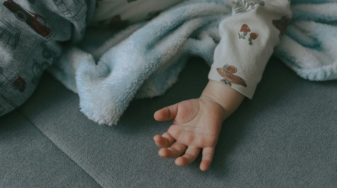 H περιγραφή της γιατρού του ΕΚΑΒ για τον μικρό Άγγελο