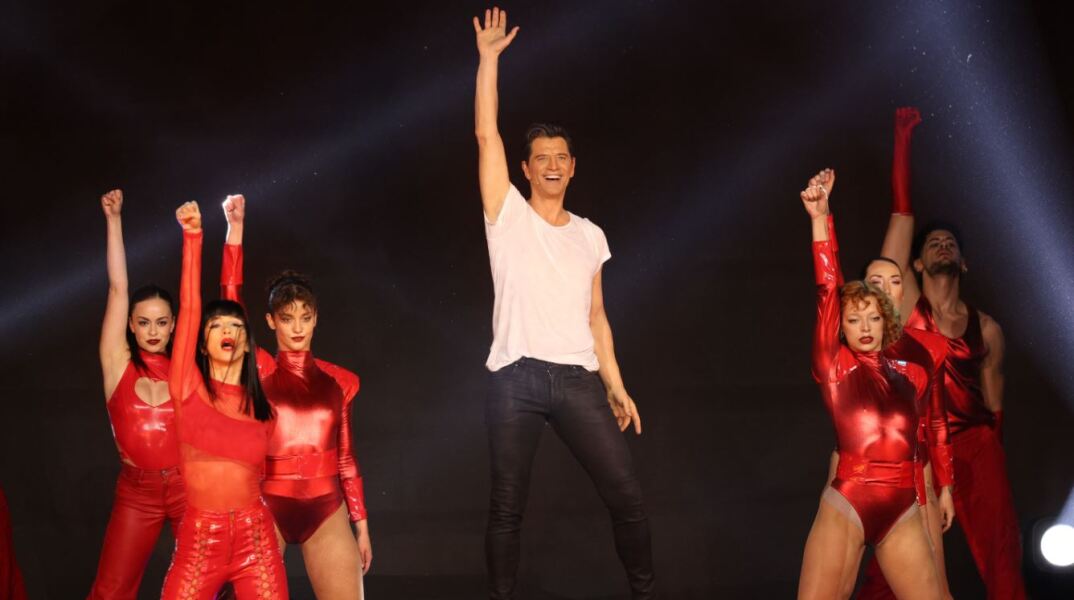 Eurovision 2025: Ο Σάκης Ρουβάς αποθεώθηκε με το «Shake It» στο show του Εθνικού Τελικού