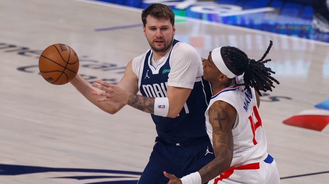 ΝΒΑ: Οι Ντάλας Μάβερικς παραχωρούν στους Λέικερς τον Λούκα Ντόντσιτς παίρνοντας ως αντάλλαγμα τον Άντονι Ντέιβις - Οι λεπτομέρειες της συμφωνίας