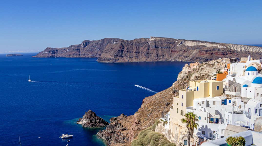 Ηφαιστειολόγος για τους σεισμούς στη Σαντορίνη: Μέσα στις πιθανότητες να έχουμε έκρηξη του ηφαιστείου