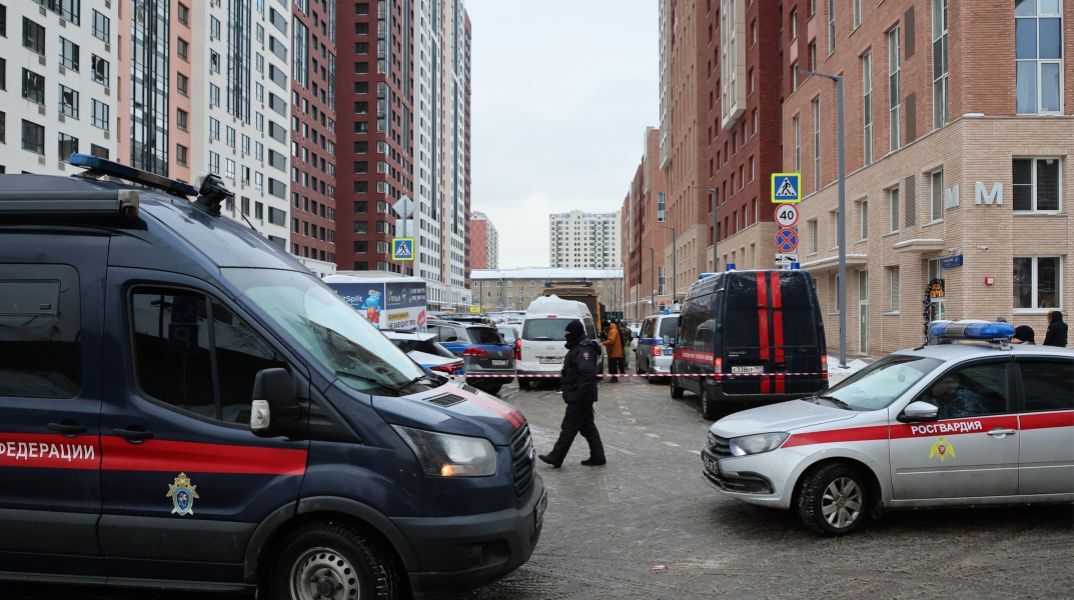 Ρωσία: Αρχηγός παραστρατιωτικής οργάνωσης της ανατολικής Ουκρανίας σκοτώθηκε σε έκρηξη βόμβας στη Μόσχα - Νεκρός ο Αρμέν Σαρκισιάν και ο σωματοφύλακάς του