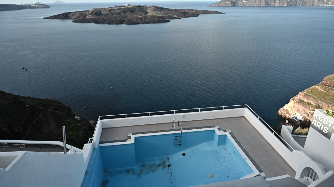 Όλη η αλήθεια για τους «σεισμούς» στη «Σαντορίνη»