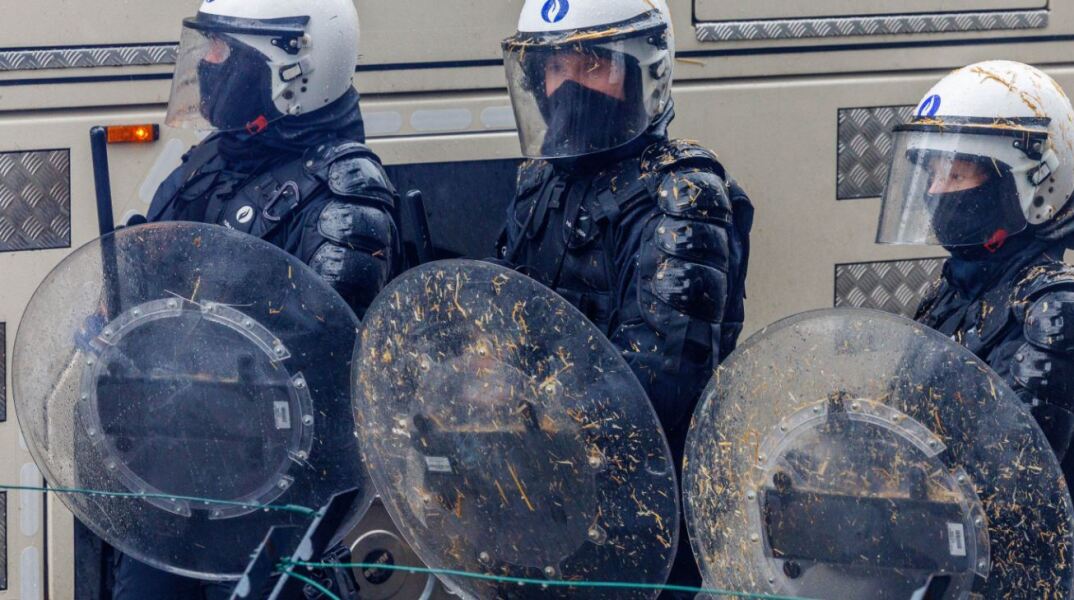 Βρυξέλλες: Πυροβολισμούς στο μετρό - Έκλεισαν σταθμοί - Δεν έχουν αναφερθεί τραυματισμοί