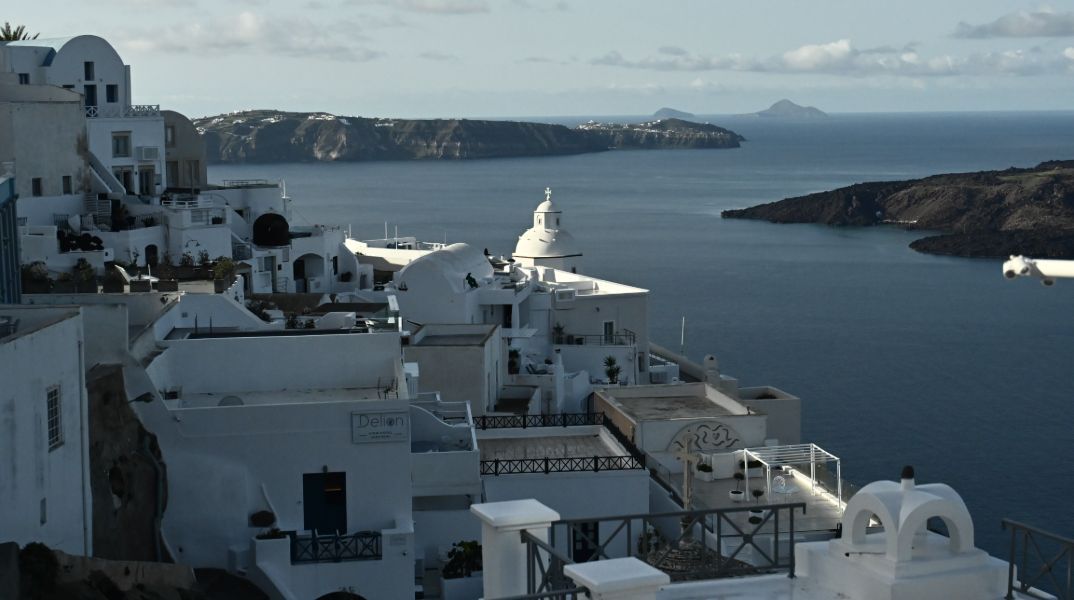 Παπαζάχος: Η Σαντορίνη θα αντέξει σε ενδεχόμενο σεισμό των 6 Ρίχτερ