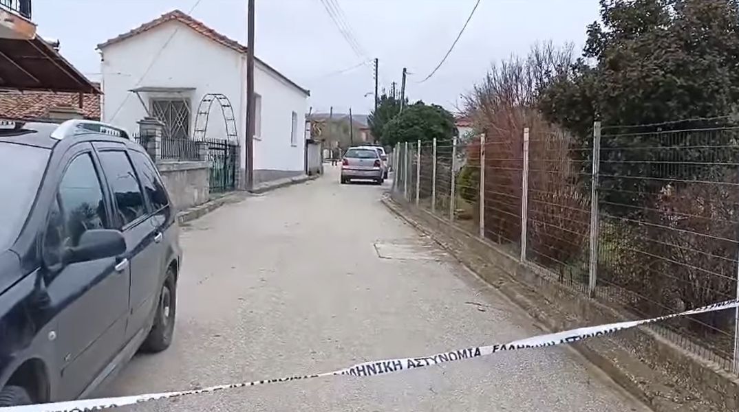 Γυναικοκτονία στις Σέρρες: Ο δράστης ήταν γνωστός στις αρχές - Εντοπίστηκε νεκρός Γυναικοκτονία στις Σέρρες: Ο δράστης και αυτόχειρας είχε απασχολήσει και κατά το παρελθόν τις αρχές - Στο σημείο ιατροδικαστής από τη Θεσσαλονίκη