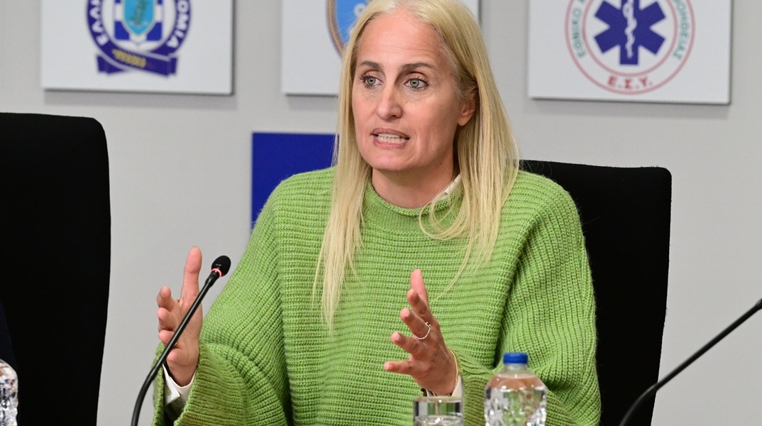 Εύη Νομικού