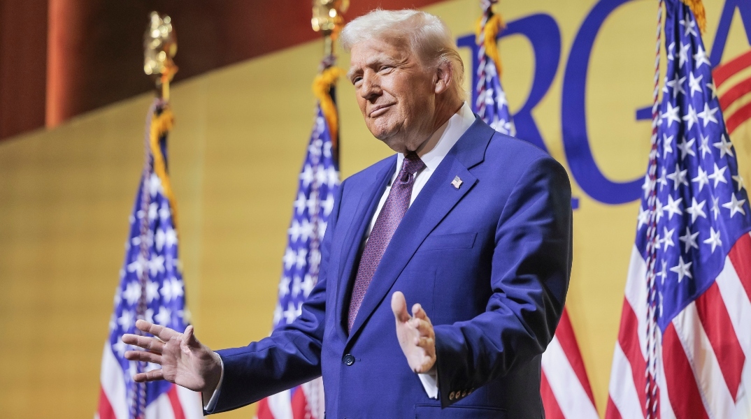 Ο Τραμπ ως πρόεδρος των ΗΠΑ, ως επιχειρηματίας και ως νάρκισσος.