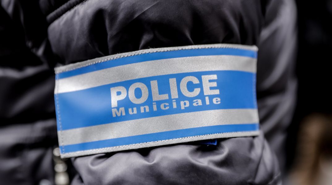 Γαλλία: Ένας νεκρός, δύο αστυνομικοί βαριά τραυματισμένοι σε επίθεση με μαχαίρι στη Μιλούζ - Η αντιτρομοκρατική εισαγγελία αναλαμβάνει την έρευνα