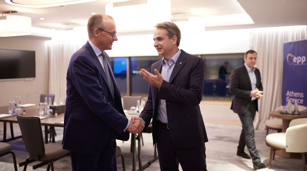 ΣΥΝΕΝΔΡΙΑΣΗ ΤΟΥ ΕΥΡΩΠΑΪΚΟΥ ΛΑΪΚΟΥ ΚΟΜΜΑΤΟΣ ΣΤΗΝ ΑΘΗΝΑ 