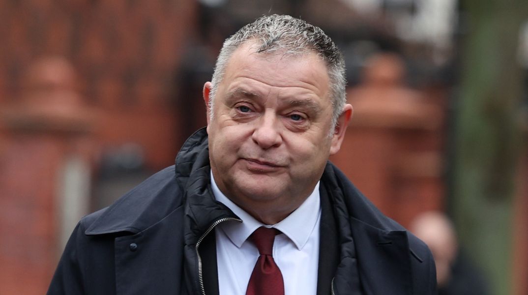 Βρετανία: Ποινή φυλάκισης 10 εβδομάδων σε βουλευτή των Εργατικών επειδή γρονθοκόπησε έναν περαστικό έπειτα από βραδινή έξοδο