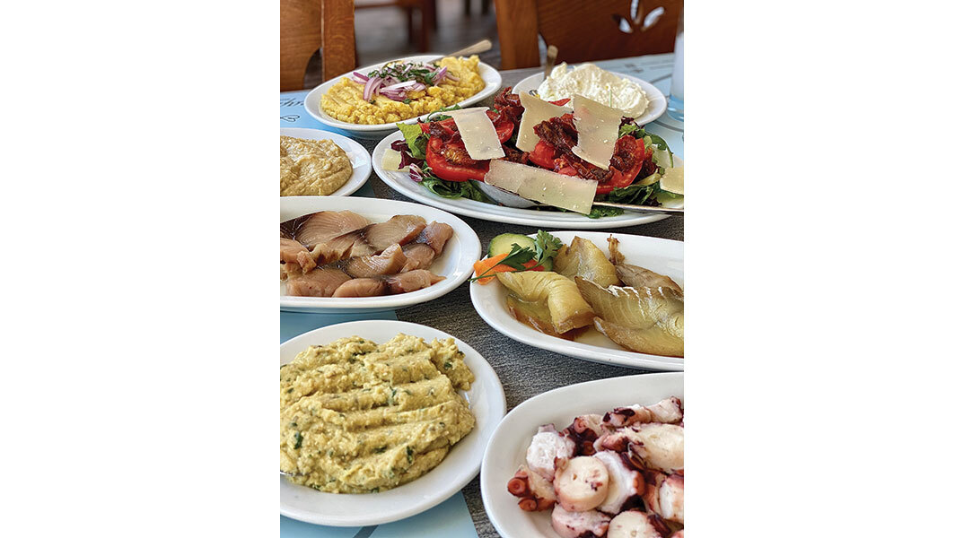 Καραβίδας: Εκλεκτά ψάρια και θαλασσινά