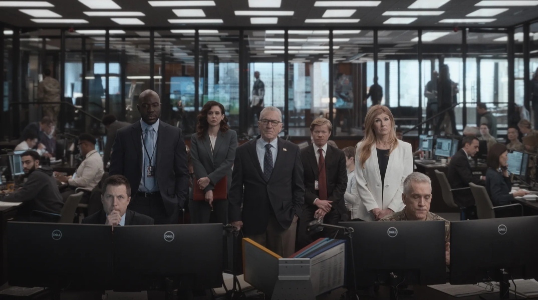 Zero Day: Εντυπώσεις από τη νέα τηλεοπτική σειρά του Neftlix με τον Ρόμπερτ Ντε Νίρο στον ρόλο του πρώην προέδρου των ΗΠΑ.