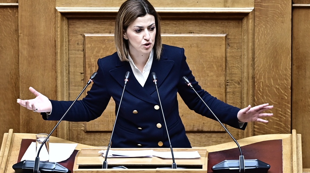 Η αναπληρώτρια υπουργός Υγείας, Ειρήνη Αγαπηδάκη