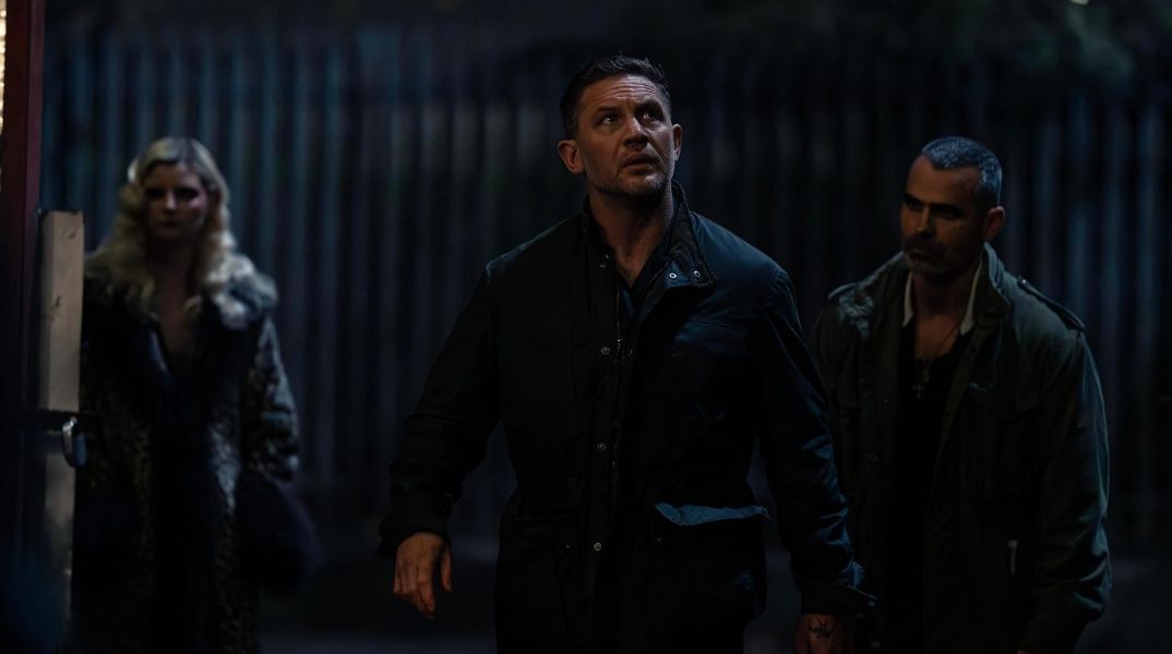 MobLand: Δείτε το τρέιλερ της νέας σειράς του Γκάι Ρίτσι με τους Πιρς Μπρόσναν, Τομ Χάρντι