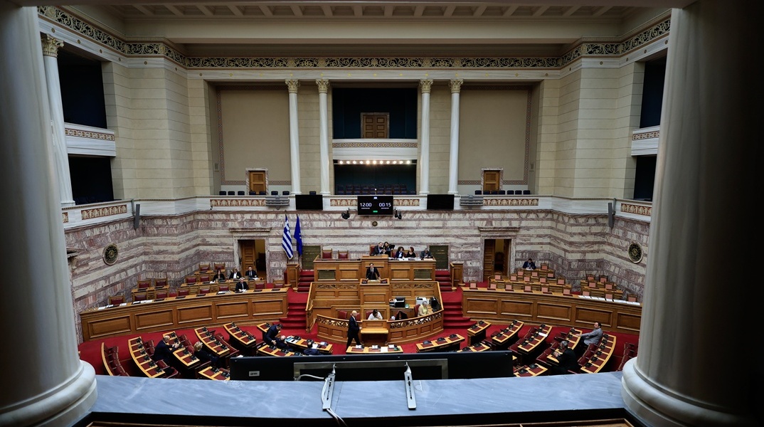 Τέμπη: Σήμερα η κατάθεση πρότασης μομφής κατά της κυβέρνησης 