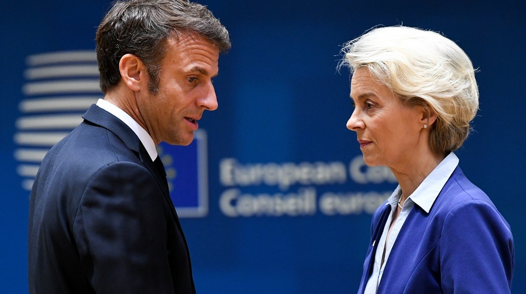 Ούρσουλα φον ντερ Λάιεν και Εμανουέλ Μακρόν