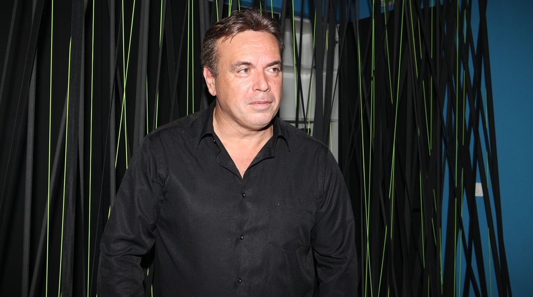 Μανώλης Λιδάκης