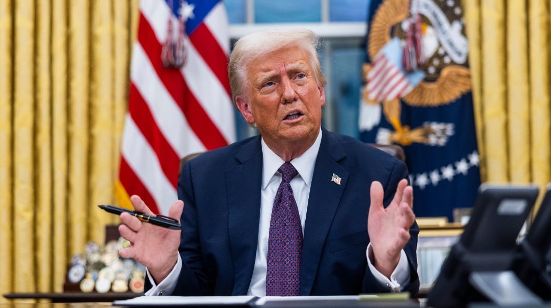 Ντόναλντ Τραμπ: Το Μεξικό δεν θα πληρώσει δασμούς για τα προϊόντα που εμπίπτουν στη συμφωνία ελεύθερου εμπορίου μέχρι τις 2 Απριλίου. 