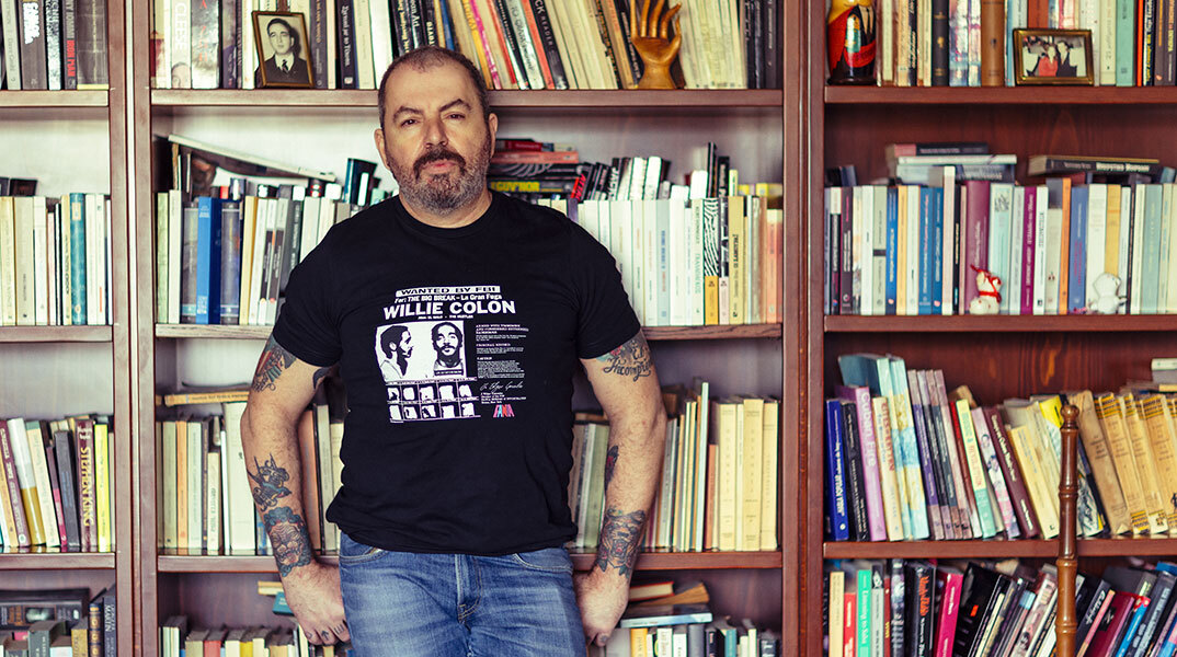 Βασίλης Σταματίου: «Με ενδιαφέρει η συμβίωση του διανοούμενου με το “ζώο”»