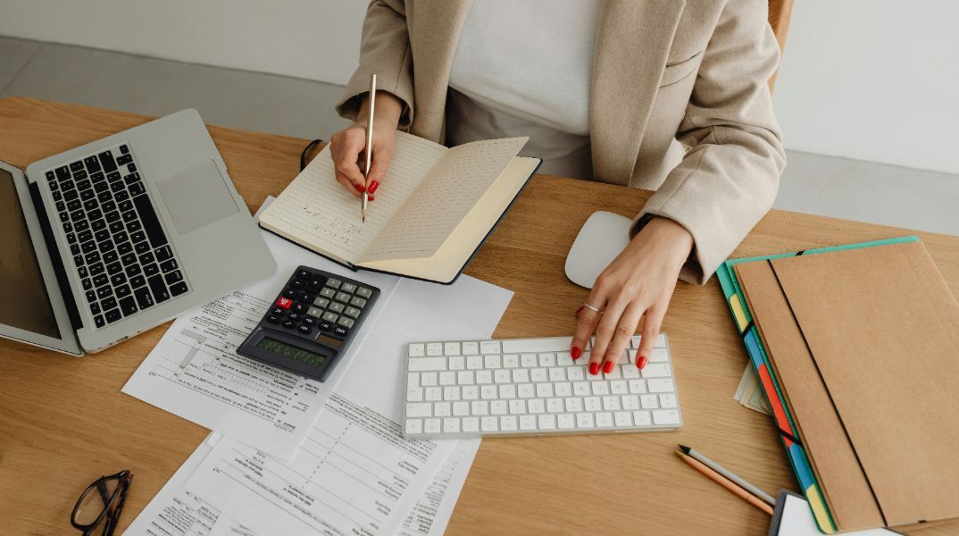 Φορολογικές δηλώσεις 2025: Ποιοι θα δουν μειώσεις φόρων και ελαφρύνσεις 