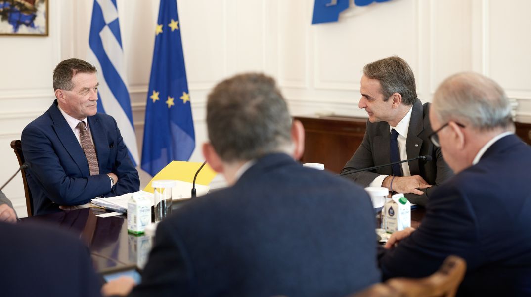 Ο προϋπολογισμός της ΕΕ επί τάπητος στη συνάντηση Μητσοτάκη με τον πρόεδρο του Ευρωπαϊκού Ελεγκτικού Συνεδρίου