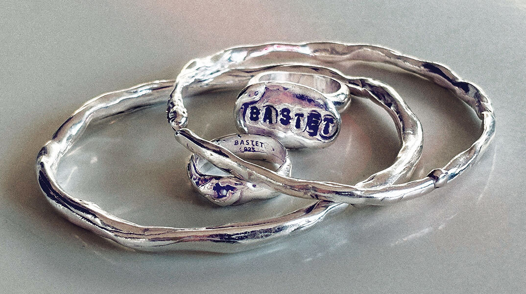 Bastet: Ένας ναός του σύγχρονου statement κοσμήματος