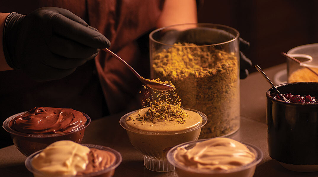 Choureal: Το tailor made προφιτερόλ που αγαπήσαμε