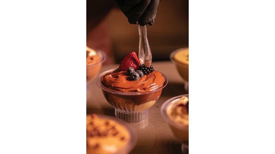 Choureal: Το tailor made προφιτερόλ που αγαπήσαμε