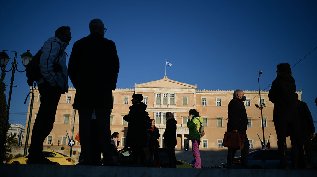 Με λυμένα τα προβλήματα της καθημερινότητας το 63% των Ελλήνων