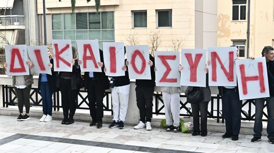 Εισαγγελέας στη δίκη για το Μάτι: Ολέθριες αποφάσεις και σωρεία αμελειών