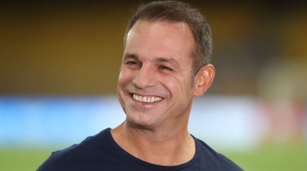 Ο Ντέμης Νικολαΐδης