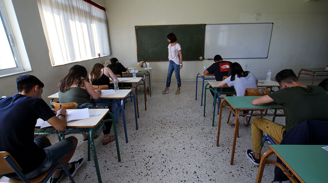 Καθηγητοπατέρες εναντίον PISA